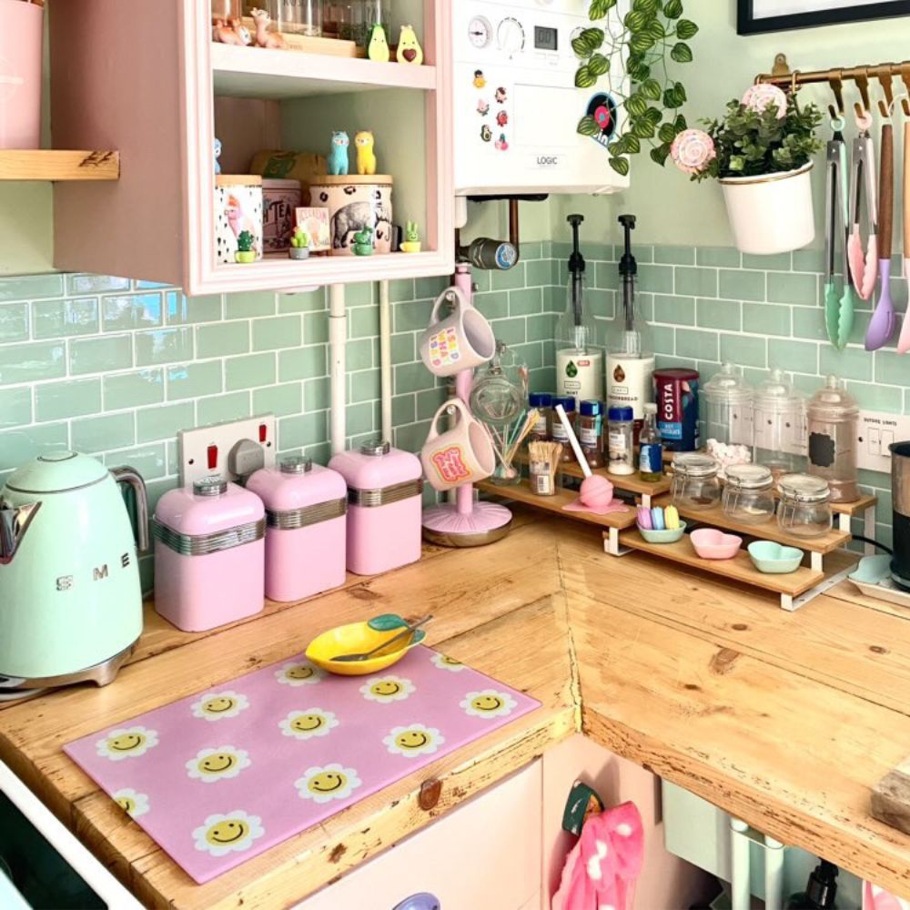 Colourful Glass Chopping Boards - Yililo