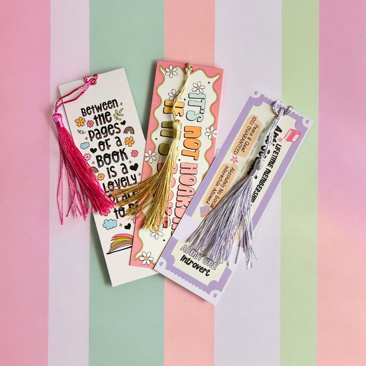 Hoarding Books Colourful Cute Bookmark With Tassel - Yililo