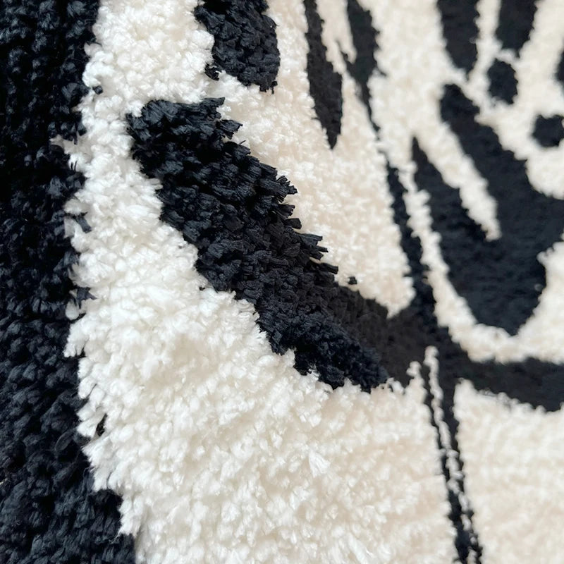 Curvy Butt Black And White Rug