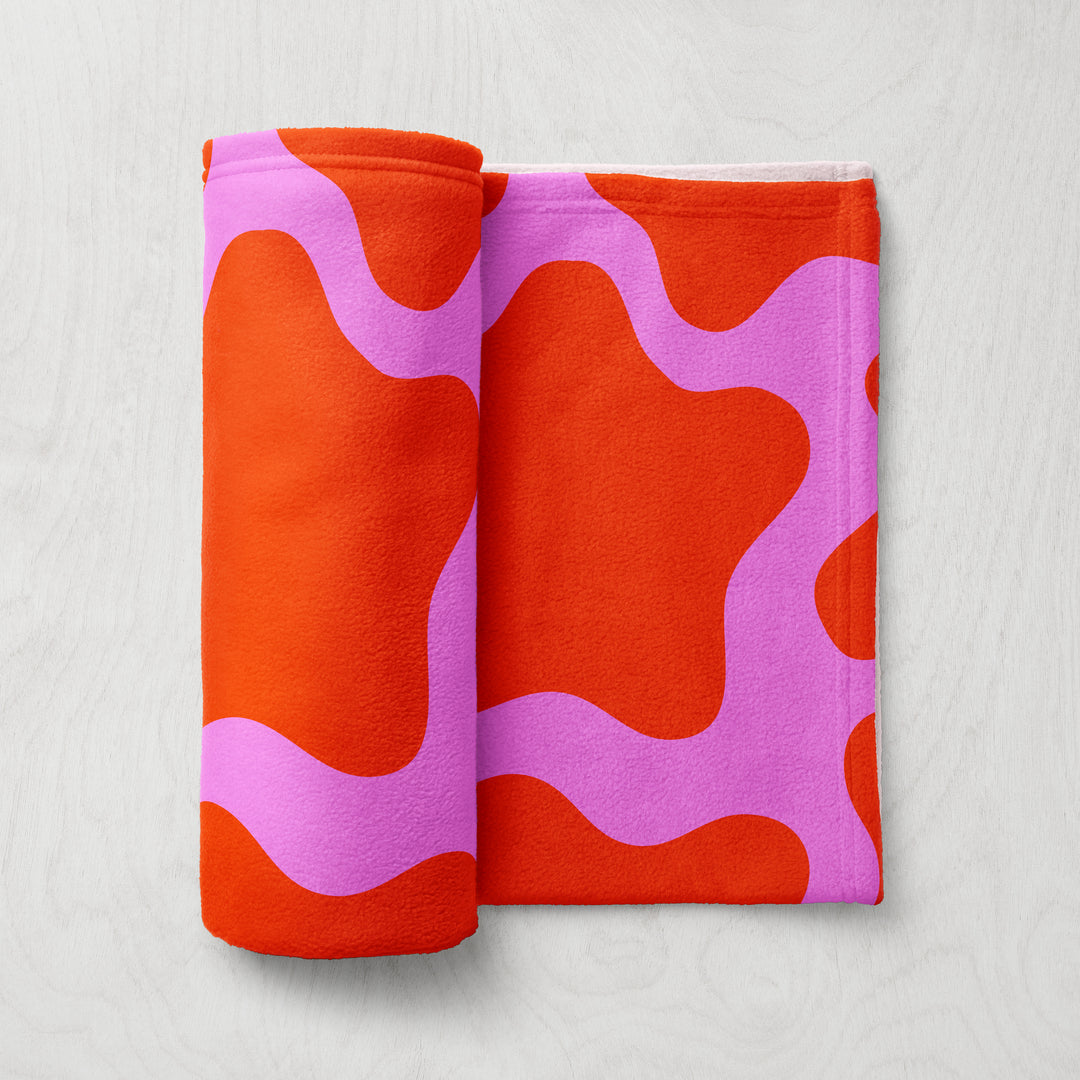 Red And Lilac Cow Fleece Blanket - Yililo
