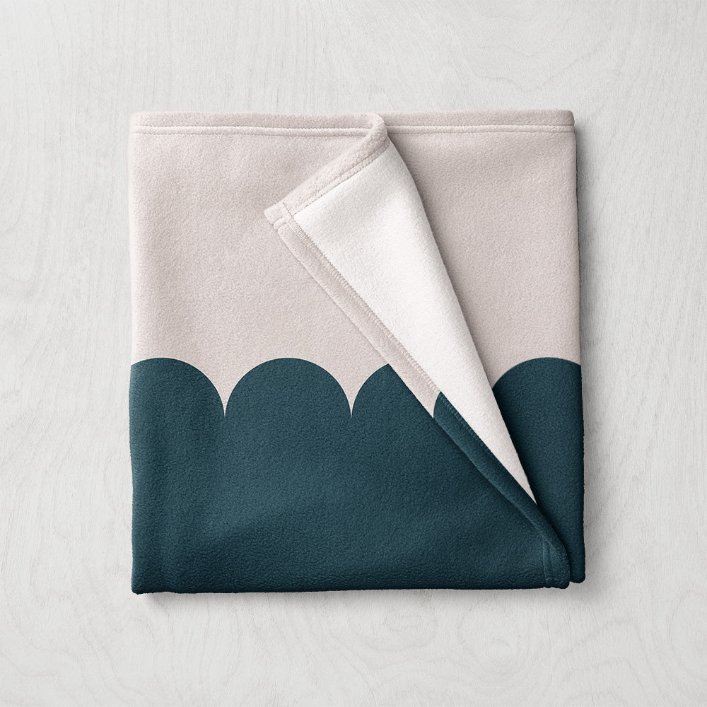 Green Horizontal Scallop Blanket - Yililo