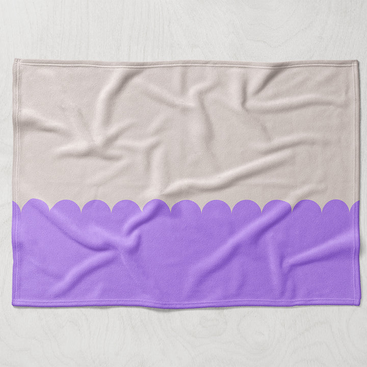 Lilac Purple Horizontal Scallop Blanket - Yililo