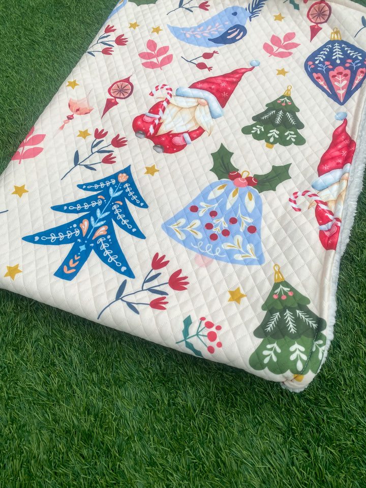 Nordic Santa Christmas Jersey Fleece Blanket - Yililo