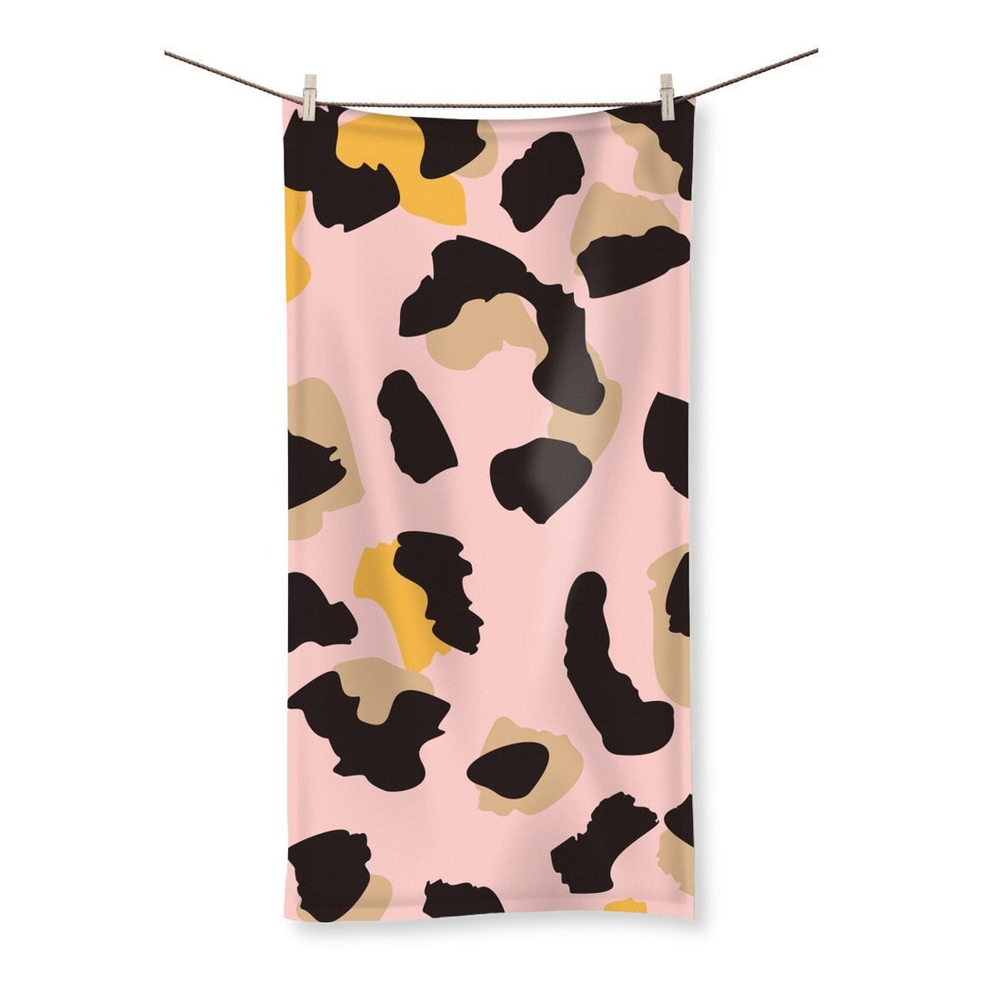 Abstract Light Pink Leopard Print Towel - Yililo