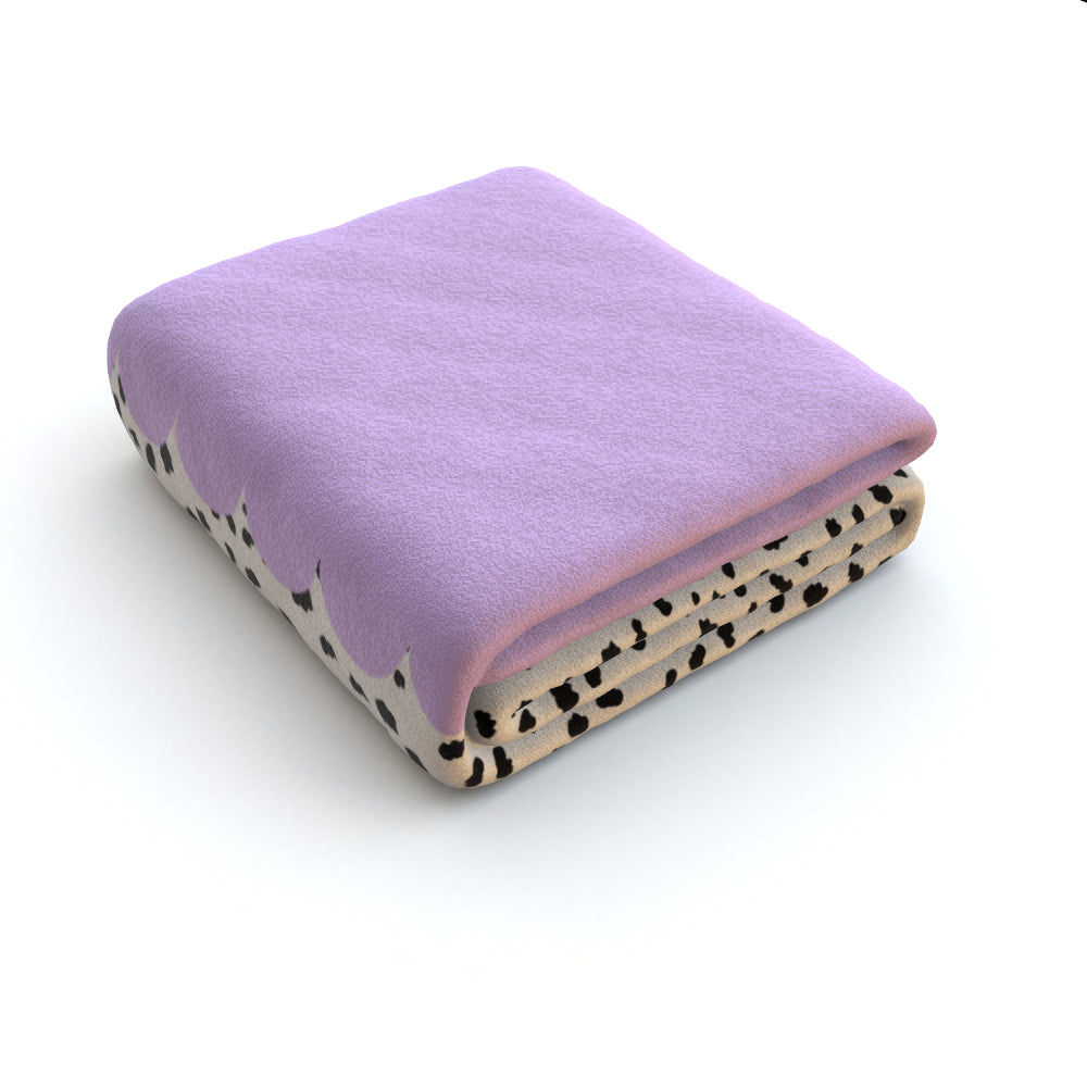 Lilac Spotted Scallop Fleece Blanket - Yililo